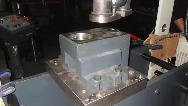 DPM 100 Hyd PressPunching Test смотреть онлайн