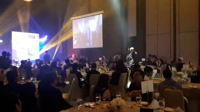 ARMANI / ROCA เดินแบบ смотреть онлайн