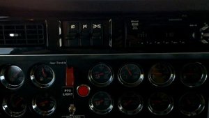 Салон Kenworth W900/Kenworth W900 Interior