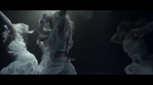 Afra Blond´s dance & music video "Afras Afro"