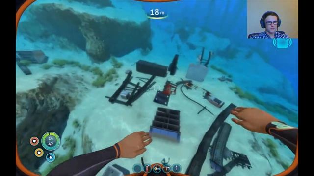 I CRASH LANDED ON A DIFFERENT PLANET!?!? - Subnautica (part 1) смотреть онлайн