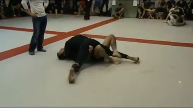 Tatsujin Dojo - Egbert Ede 3rd Fight.mp4 смотреть онлайн