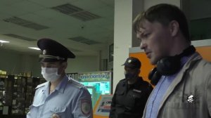 РЕЗКИЙ ГБРовец - МАТЕРШИННИК "БОРОДАЧ" И ЕГО ОТКРОВЕНИЯ ОКОЛО ПРОСРОЧЕННОГО "ДИКСИ"....