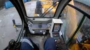 Работа двух кранов 25-тонников