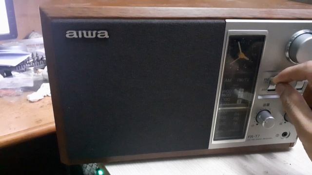 Radio RF-T7 vỏ gỗ, sang trọng (đã bán) смотреть онлайн