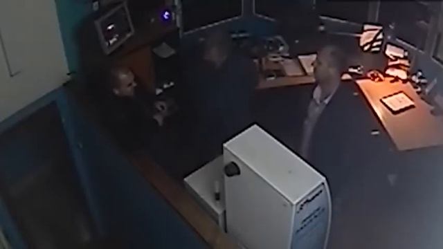 Здоровья хватило только на драку с полицейским! Адвокаты просят отпустить Ерусланова