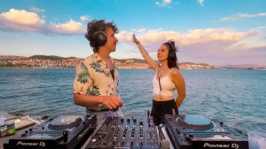 Flavour Trip | Chill House Mix - Amii Watson B2B Jimmi Harvey