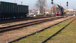 паровоз эр789-22 под экипировку водой.avi