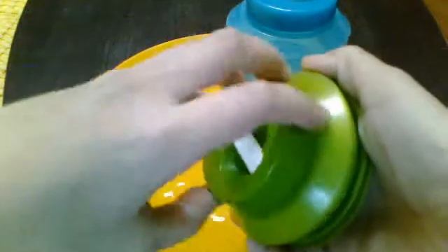 Спортивная складная бутылка для воды - GoodGadget.ru смотреть онлайн