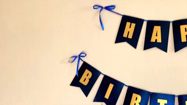 Фикс прайс новинки 🎁 Дема делает обзор покупки из фикс прайса 🚁Распаковка летающий шар со светом