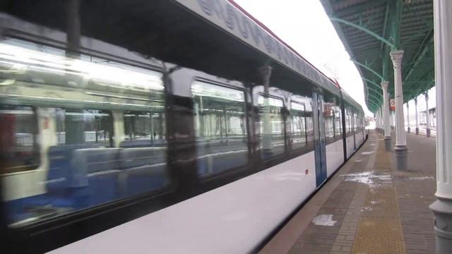 Электропоезд ЭГ2ТВ-005 Иволга станция Москва-Пасс. Смоленская 7.02.2019 смотреть онлайн