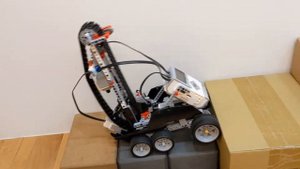 "LEGO Mindstorms EV3 Stair Climber"
