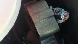 Свист на холостых в двигателе Лады Весты
