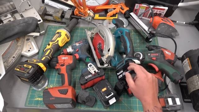 What is the best tool battery? смотреть онлайн