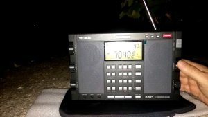Tecsun  H 501. SW.(2)