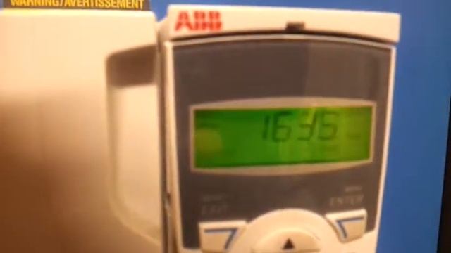 ABB ACS355 VFD on a Rogers 25 hp screw air compressor Variable Frequency Drive смотреть онлайн