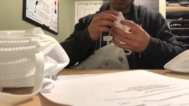 Opening 3M 9501+ KN95s смотреть онлайн