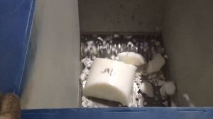 Шредер однороторный. Литники полиамида