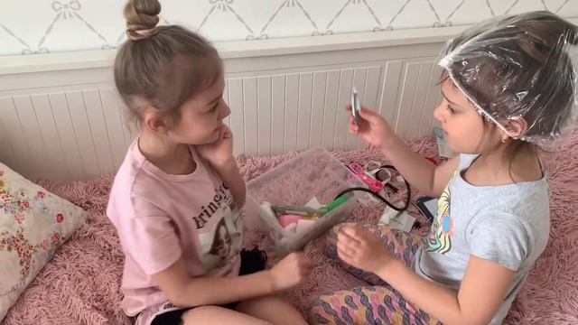 Доктор. Играем в доктора