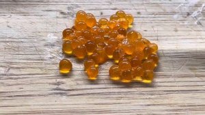Сравнение оригинальной икры и имитации. Народный способ проверки икры