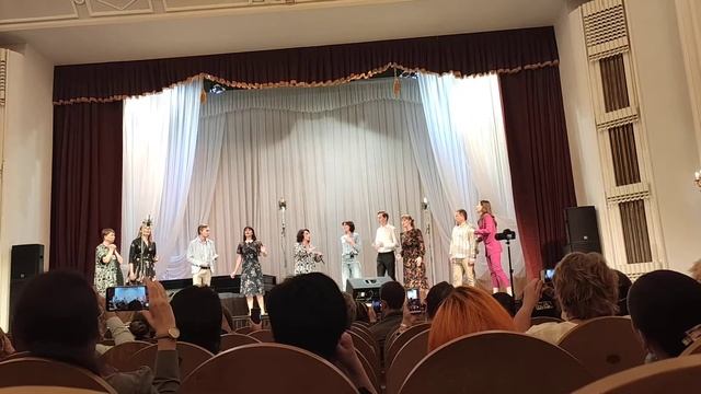 Отговорила роща золотая. Ансамбль "Русская песня" (Н. Бабкина). 22.08.20 смотреть онлайн