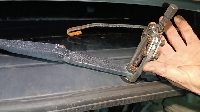 Як замінити "дворніки" opel Vivaro смотреть онлайн