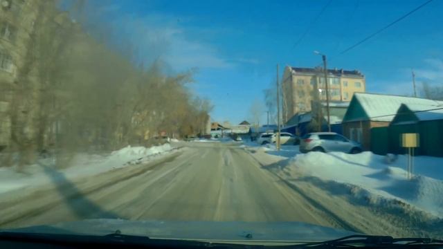 Поездка по улицам Уральска; второй рабочий, Асан, рыбцех.