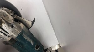 Ушм Makita GA9020