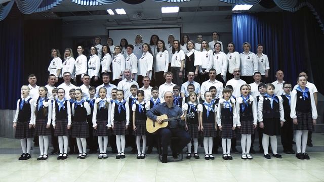 ВСТАНЕМ_в память солдатам ВОВ от учеников 3А гимназии №7 "Сибирская" г. Новосибирска смотреть онлайн