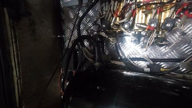 Aluminium Cladding & New Air Compressor Installation in Electrical Bay | Smart Tiny Home смотреть онлайн