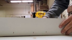Engrapadora Dewalt DCN681D1 Dewalt stapler gun