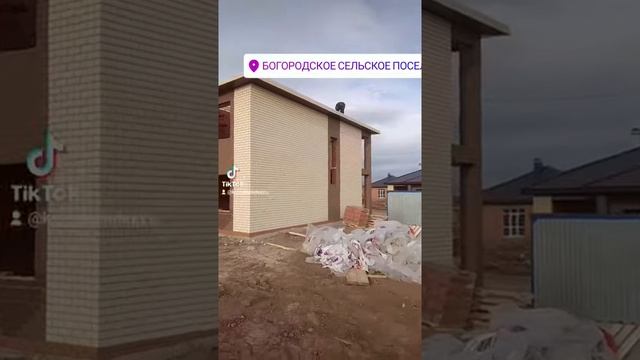 работаем.строительные леса не собираем на м/ч #казань #кровельщики #строительство #строительстводом