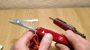 Victorinox Deluxe Climber(Tinker) и Explorer