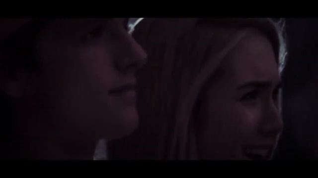 Jennifer Lawrence & Josh Hutcherson ( Team manip) смотреть онлайн