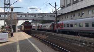 Электровоз ЧС4т-348 следует резервом по станции Владимир