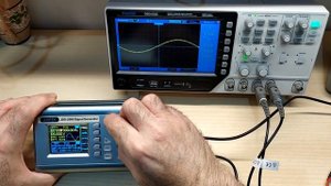 Generatore di Segnali Juntek JDS2900 Unpacking e Prime Impressioni - First Look