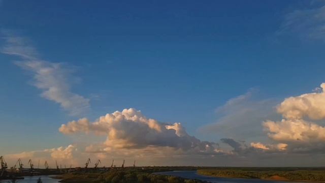 "В славном городе Печора..."
Песня Галины Сугаковой 
Видео Игоря Подобаева.