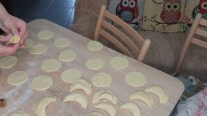 МОЛДАВСКИЕ ВАРЕНИКИ С СОЛОМАХОЙ(МУЖДЕЙ)