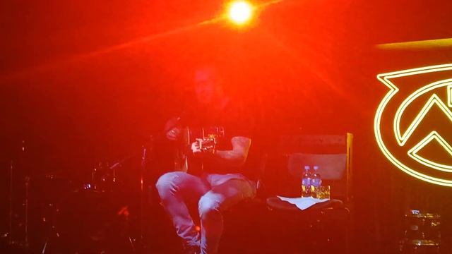 Алексей Пыльная Радуга Румянцев- Прыгать (Live in Vladivostok, 20.01.2024) смотреть онлайн