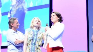 Closing Ceremony - The Happy Ending Convention - Lana Parrilla & Rebecca Mader