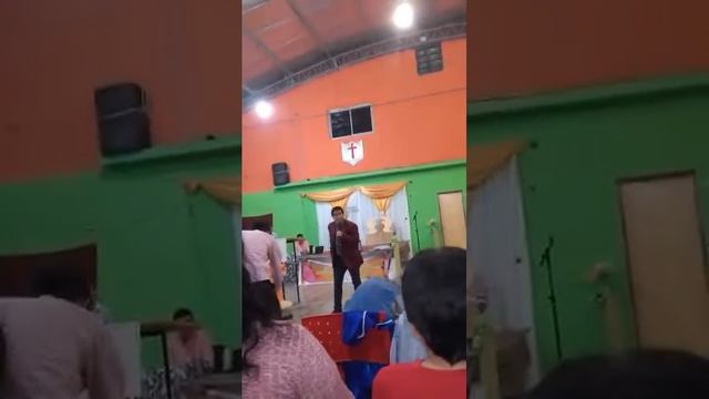 Matias de los Santos.La Catedral de Vidrio смотреть онлайн