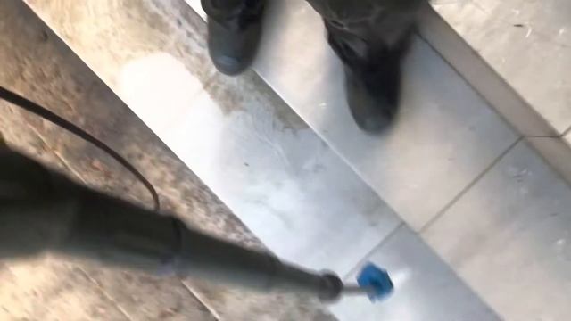 Patio cleaning in Belsize Park with the Karcher ￼ professional HD6/13CX￼ смотреть онлайн