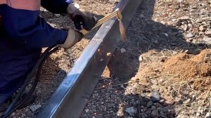 Резка железнодорожных рельс автогеном