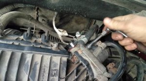 как за две минуты снять регулятор холостого хода