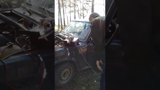 "212" Радиохулиган Макеевка. Испытание антенны Фукса на 10.460 мгц связь с Латвия смотреть онлайн