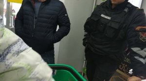 РЕЗКИЙ БЫКУЮЩИЙ ДИРЕКТОР ОМСКОЙ ФАСОЛИ. ВЫСТАВИЛИ ТУХЛЯК ОБРАТНО НА ПРОДАЖУ. УМЫШЛЕННО!!!