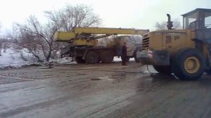 Тянем потянем. Урал кран