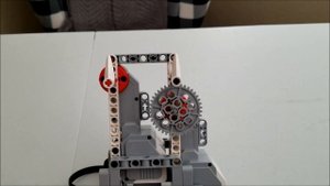 "LEGO EV3 Gear Ratio Robot"