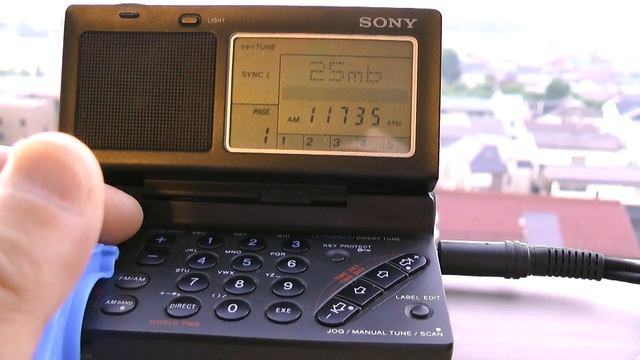 11735kHz ZBC (Zanzibar Broadcasting Corporation) / SONY ICF-SW100 смотреть онлайн