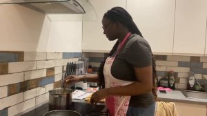 Cooking with Maz Series 1 Episode 1: Dami & Speedy Chicken Noodles